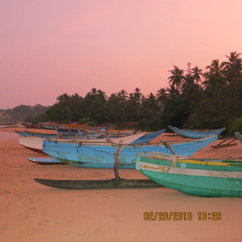 fishing boats tangalla