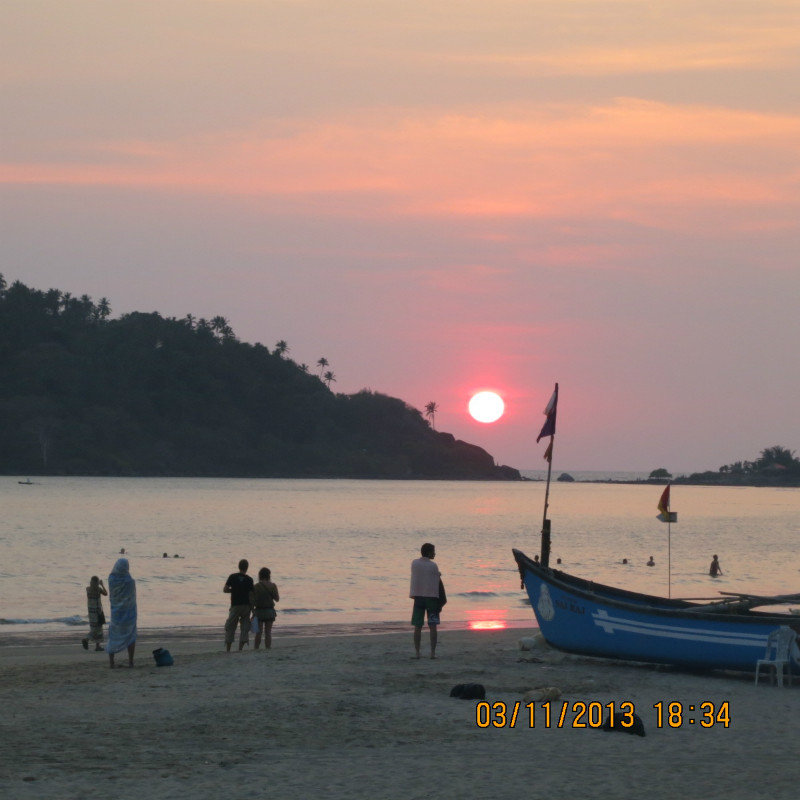 sunset palolem beach