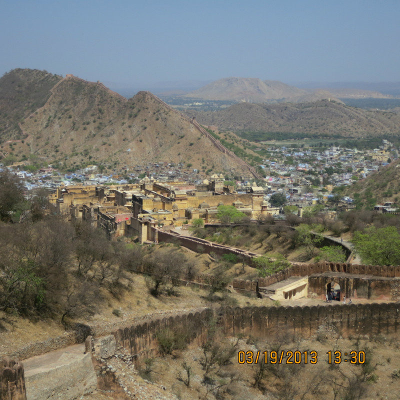 view of amber fort from Jaigarh