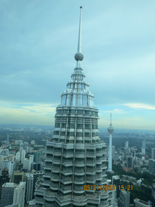 petronas tower and KL tower