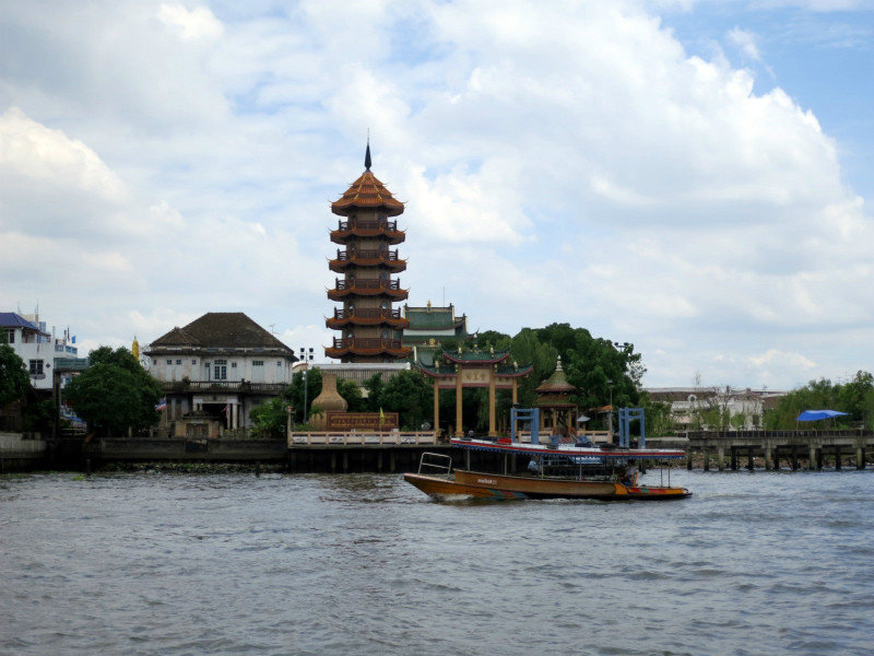 river taxi