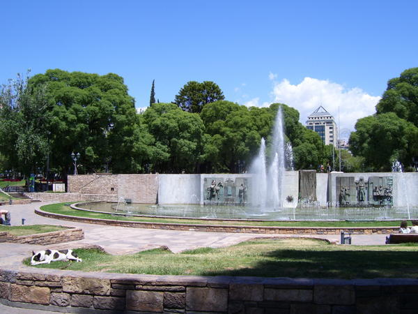 Plaza Independencia, Mendoza