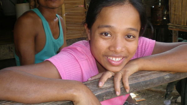 Young Burmese woman in Kit 17