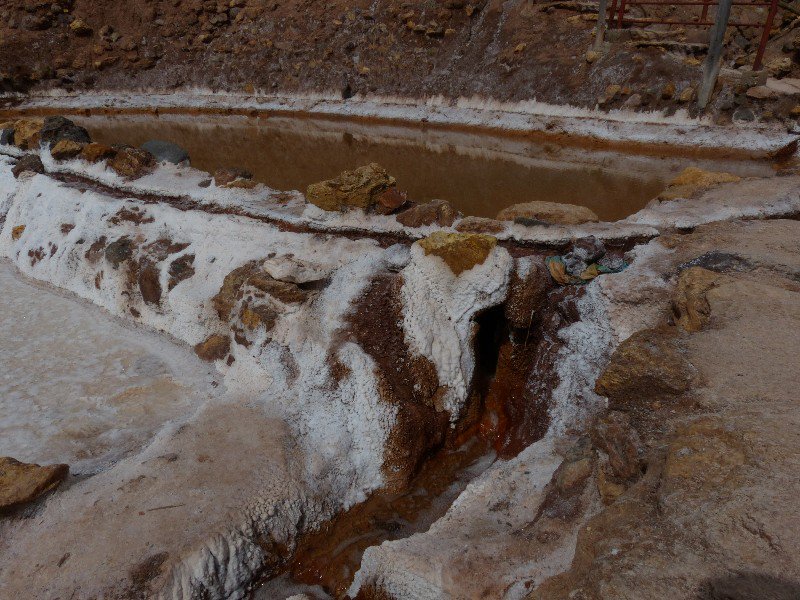 The salty stream that provides the salt for the Salinas de Maras 