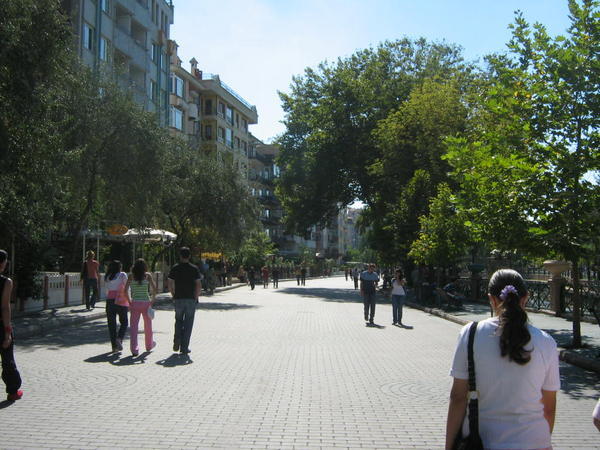 Adalar Street - center