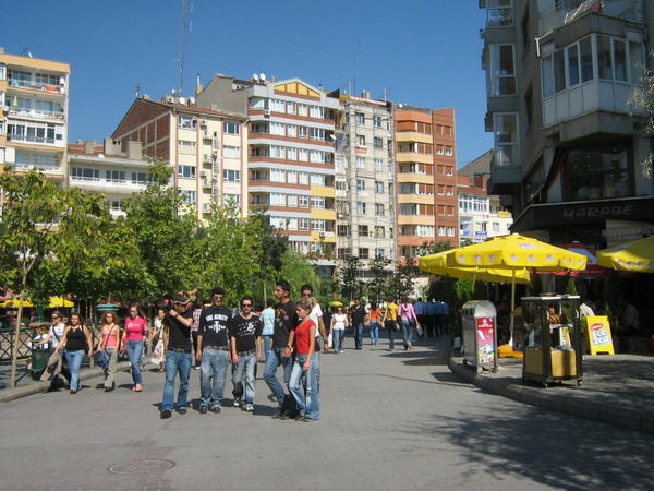 Adalar Street - center