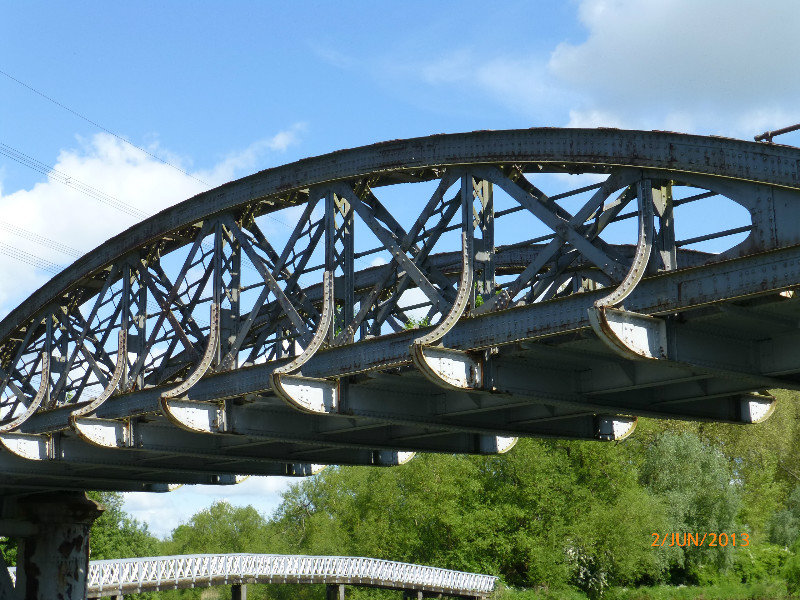 Osney railway bridge.