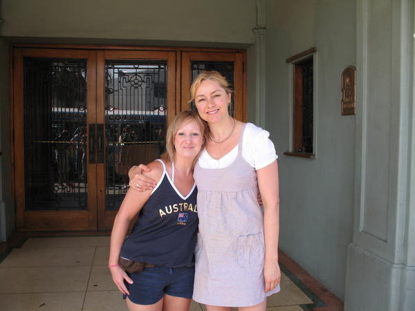 Tracey with 'Neighbours' star 'Janelle'