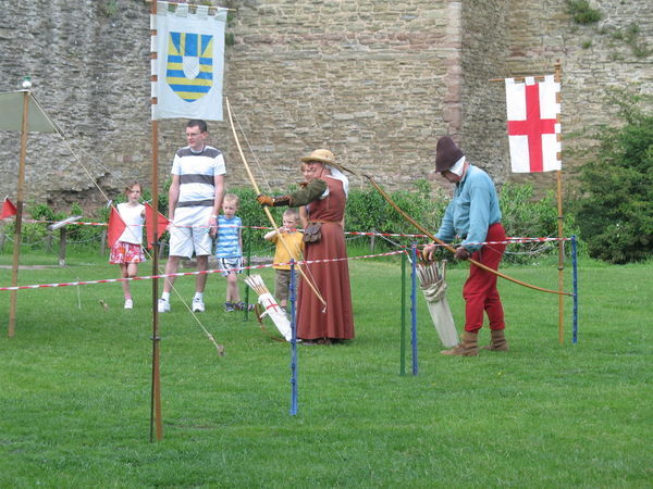 Ludlow castle archery demo