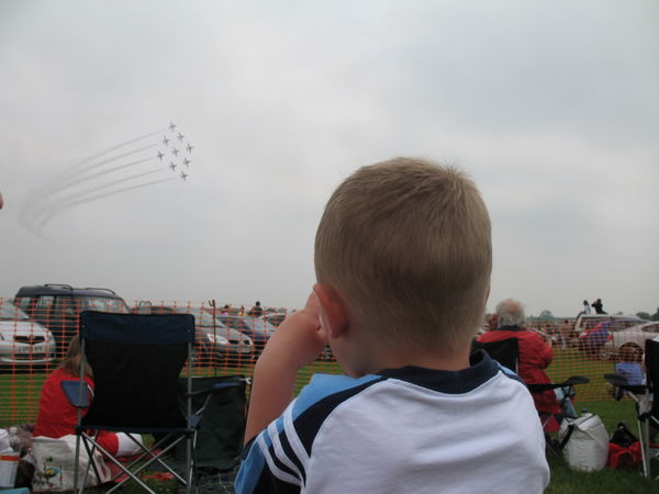 Joshua and red arrows 