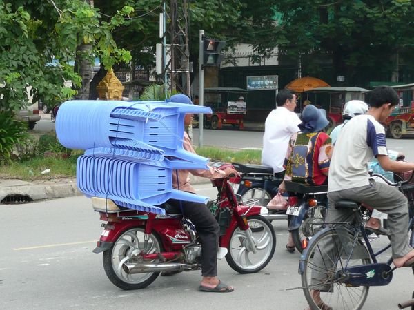 Just one example of Asian light haulage!!