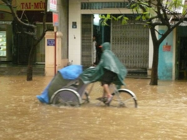 In the middle of a typhoon in Hué!!  Deep!