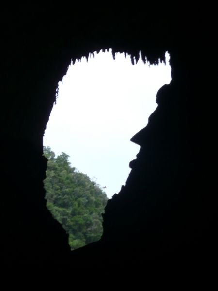 Borneo - The face at Deer cave