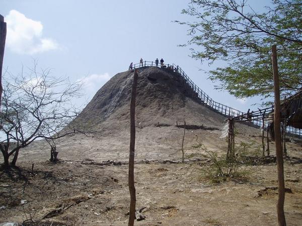 Colombia´s Largest Mud Volcano, El Totumo