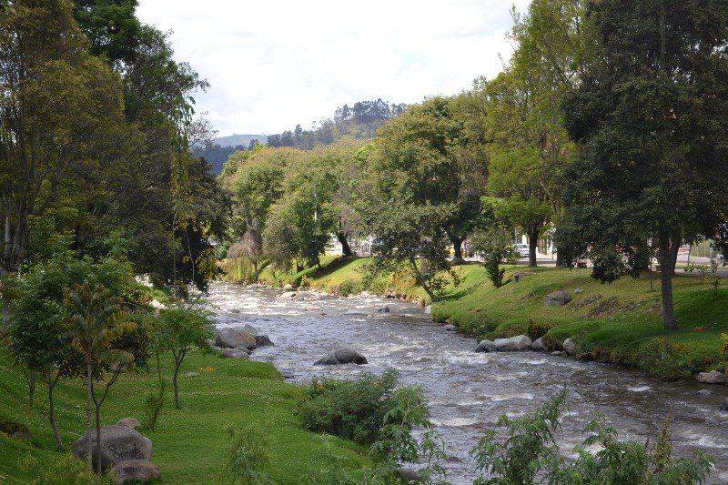 Tomebamba river