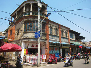 Old Quanzhou street life