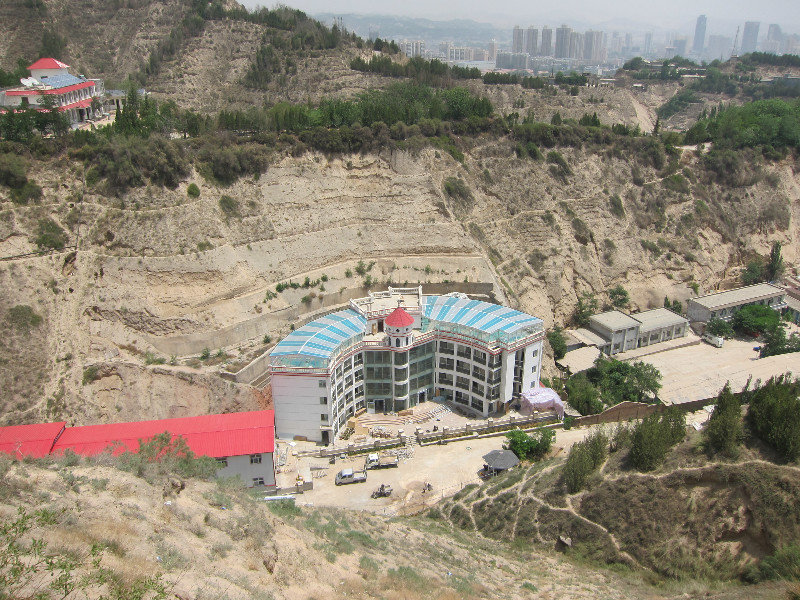 Lanzhou is growing... but who will stay at this hotel?!