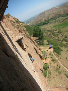cliff view sideway