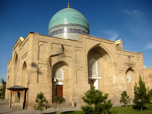 Enjoying Tashkent