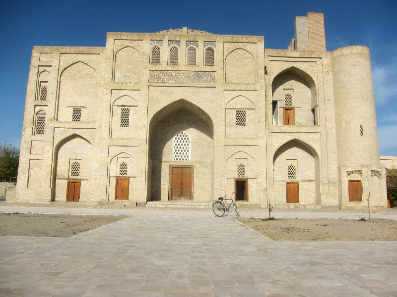 Visiting Bukhara on foot