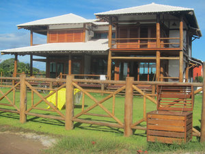 lots of holiday houses around Barra Grande