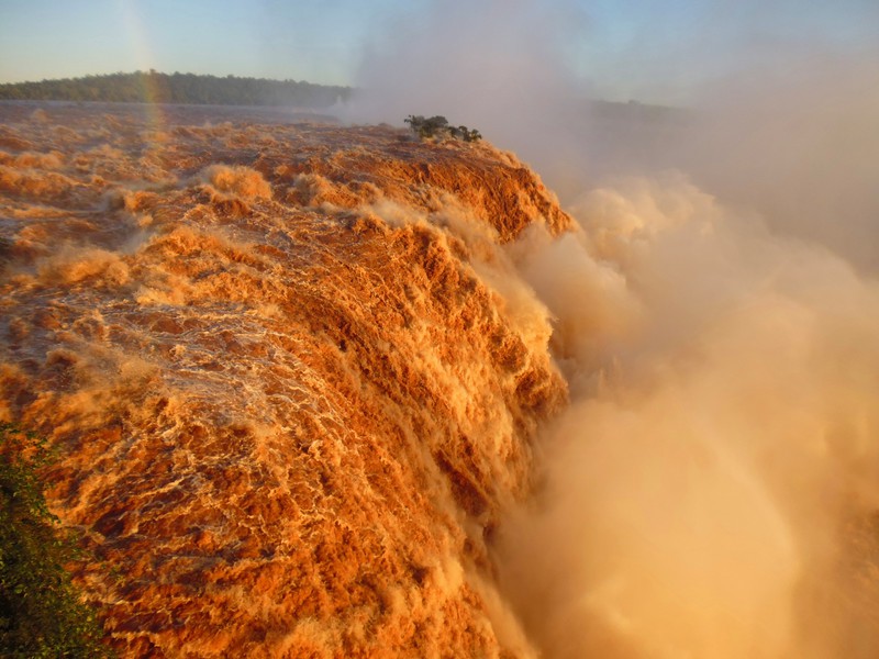Iguazu Falls: the Devil's Throat! Garganta do Diablo!