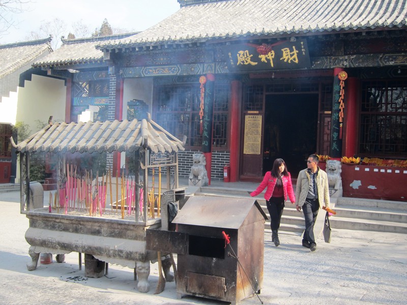 temple at Qian Fo Shan