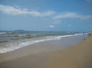it is possible to get away from people in Sanya!
