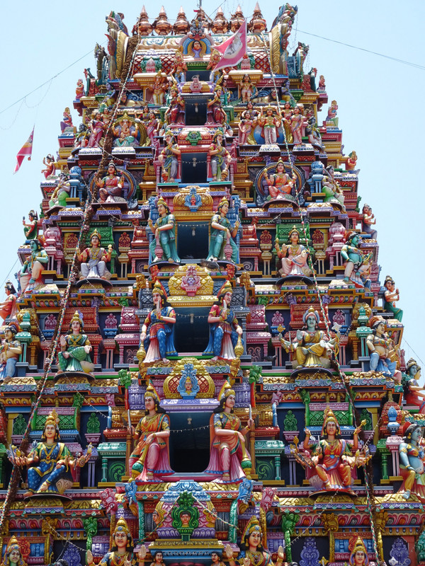 Kali Kovil, colorful Hindu temple in Trincomalee