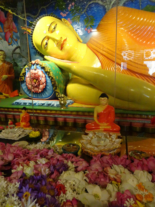 le Boudha le plus populaire d'Anuradhapura