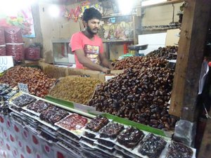 dates and dry fruit