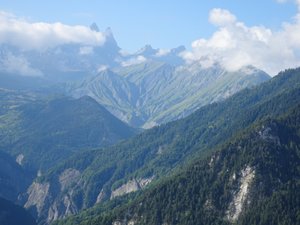 around La Toussuire, going down to St-Jean-de-Maurienne