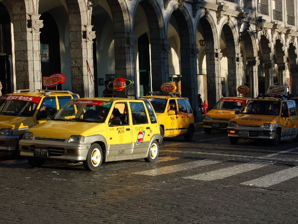 Taxis & Arches