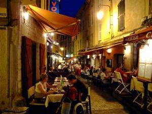 French cafes in Cannes