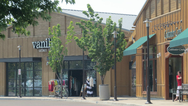 Hannah's Shop on Left