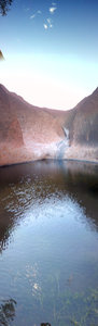 Uluru - malerisches Wasserloch