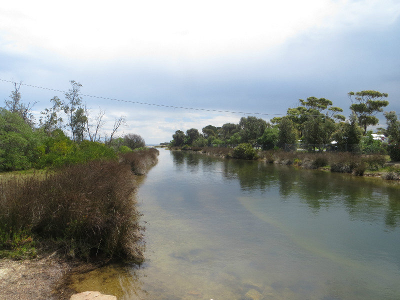 river from the caravan park in lakes entrance