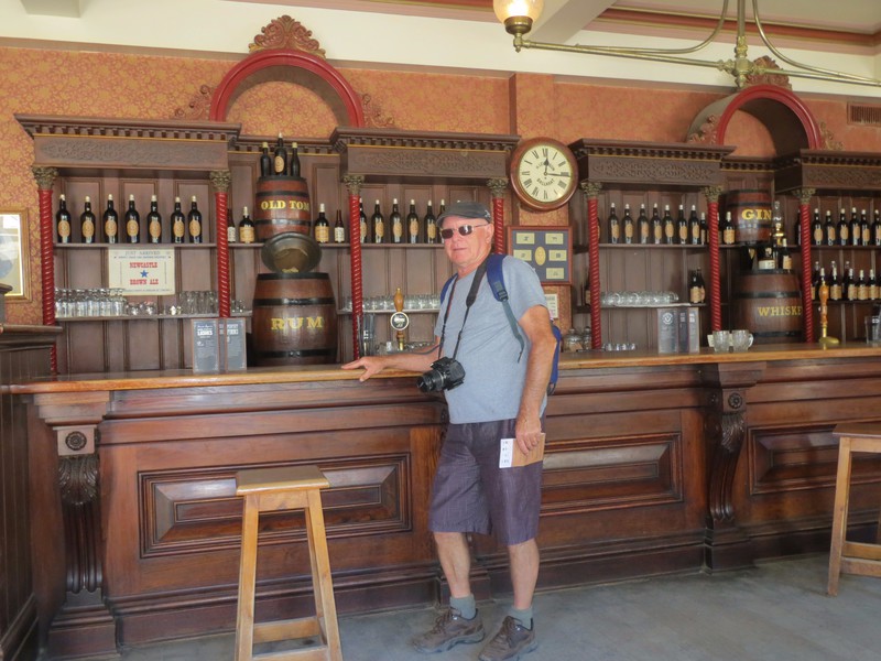 A reconstructed working bar