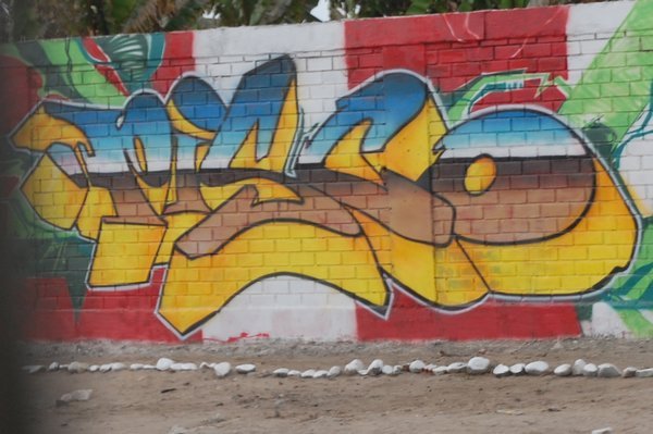 Pisco graffiti 