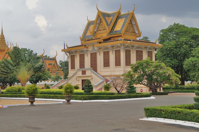 PHNOM PENH