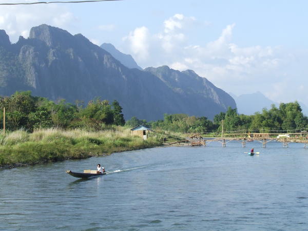 Kayaking on the Nam Song
