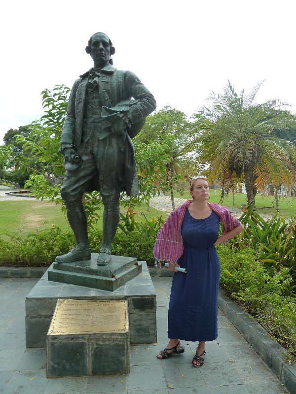 The founder of Cornwallis Fort, and a statue of some bloke