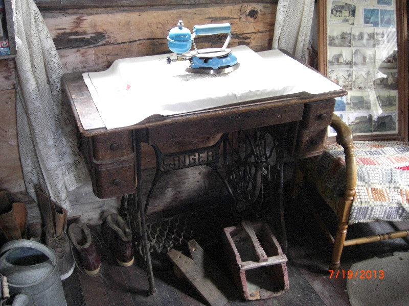 Sewing machine & ironing board