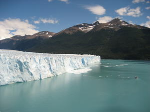 Perito Moreno Glacier closeby