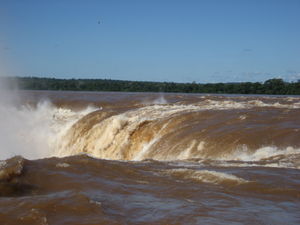 Begin of Iguazu falls in Argentina, the devil´s throat