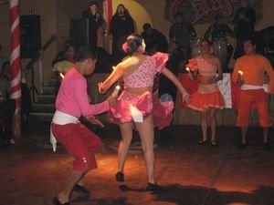 Peruvian dancing in the Pena del Barranco