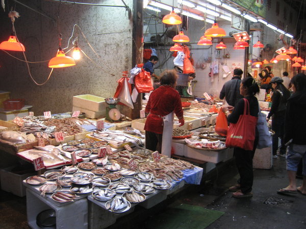 My favourites, everywhere in the world, the good old fishmarket!!!