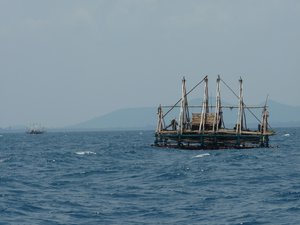 floating fishing platforms