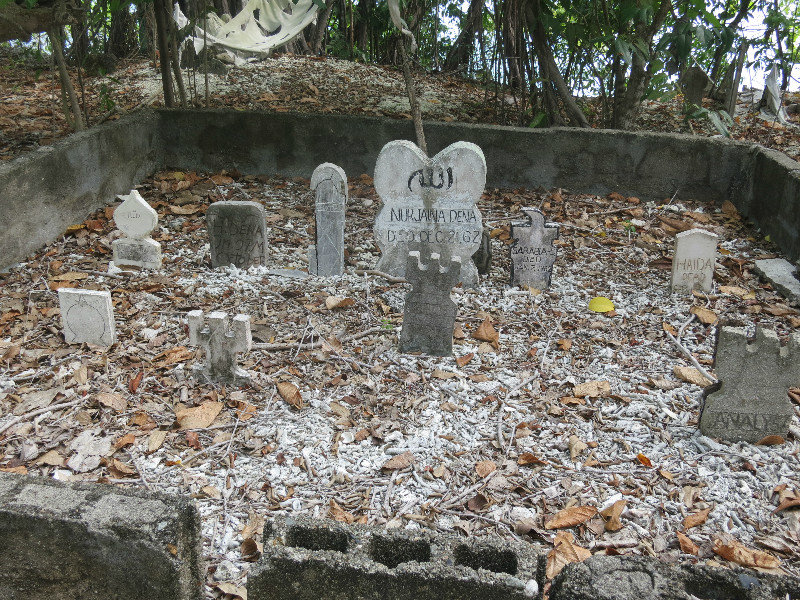 THE CEMETERY IN THE PINK BEACH