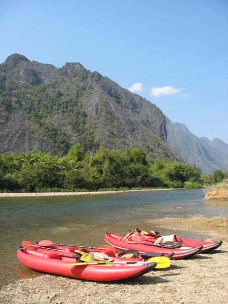 Kayaks Near  Nam Song